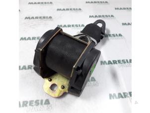 Used Rear seatbelt, right Peugeot 106 II 1.1 XN,XR,XT,Accent Price € 25,00 Margin scheme offered by Maresia Parts