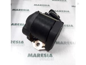 Used Rear seatbelt, right Alfa Romeo GTV (916) 2.0 16V Twin Spark Price € 25,00 Margin scheme offered by Maresia Parts