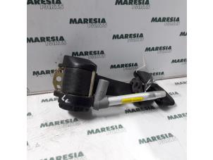 Usagé Ceinture avant gauche Lancia Kappa 2.4 20V LE,LS,LX Prix € 50,00 Règlement à la marge proposé par Maresia Parts