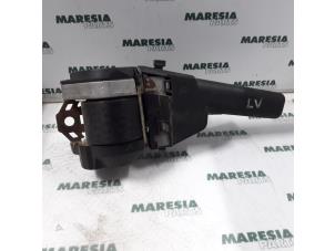 Used Front seatbelt, left Lancia Delta (836) 1.6 16V HPE Price € 35,00 Margin scheme offered by Maresia Parts