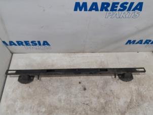 Used Rear bumper frame Citroen Jumper (U9) 2.0 BlueHDi 130 Price € 90,75 Inclusive VAT offered by Maresia Parts