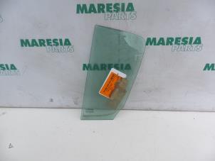 Used Rear quarter light, left Renault Clio III (BR/CR) 1.6 16V Price € 25,00 Margin scheme offered by Maresia Parts