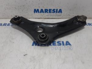 Used Front lower wishbone, right Renault Megane IV (RFBB) 1.2 Energy TCE 130 Price € 65,00 Margin scheme offered by Maresia Parts