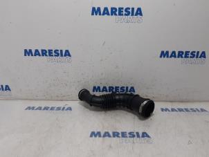 Used Turbo hose Renault Megane IV (RFBB) 1.2 Energy TCE 130 Price € 50,00 Margin scheme offered by Maresia Parts