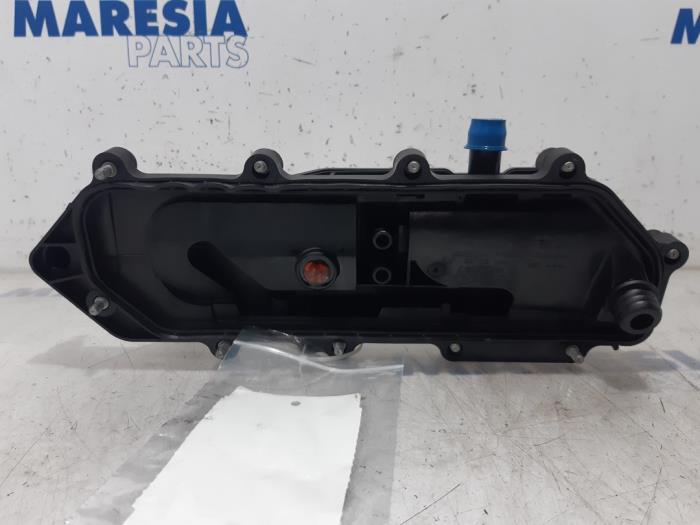 Usagé Couvercle soupapes Fiat Ducato (250) 2.3 D 120 Multijet Prix € 48,40 Prix TTC proposé par Maresia Parts