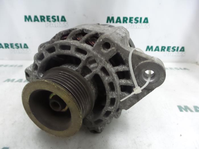 Used Dynamo Fiat Stilo (192A/B) 1.8 16V 3-Drs. Price € 50,00 Margin scheme offered by Maresia Parts