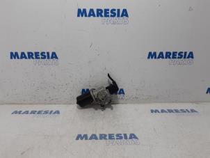 Used Front wiper motor Citroen Jumper (U9) 2.0 BlueHDi 130 Price € 48,40 Inclusive VAT offered by Maresia Parts