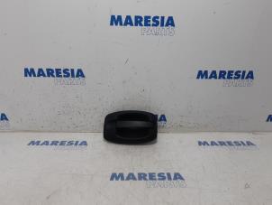 Used Door handle 2-door, right Citroen Jumper (U9) 2.0 BlueHDi 130 Price € 36,30 Inclusive VAT offered by Maresia Parts