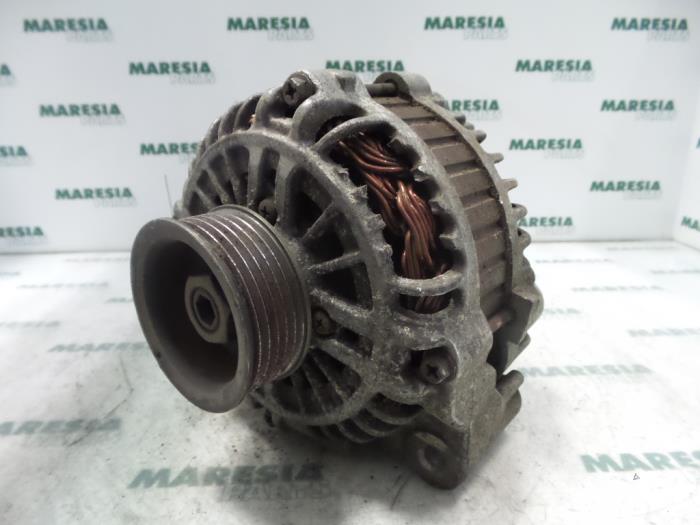 Usagé Dynamo Citroen Xantia (X1/2) 1.9 SD Prix € 35,00 Règlement à la marge proposé par Maresia Parts