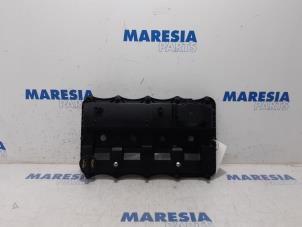 Used Rocker cover Peugeot Boxer (U9) 2.2 HDi 110 Euro 5 Price € 90,75 Inclusive VAT offered by Maresia Parts