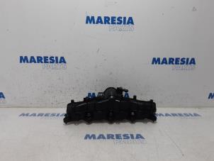 Gebrauchte Ansaugbrugge Peugeot Boxer (U9) 2.2 HDi 110 Euro 5 Preis € 127,05 Mit Mehrwertsteuer angeboten von Maresia Parts