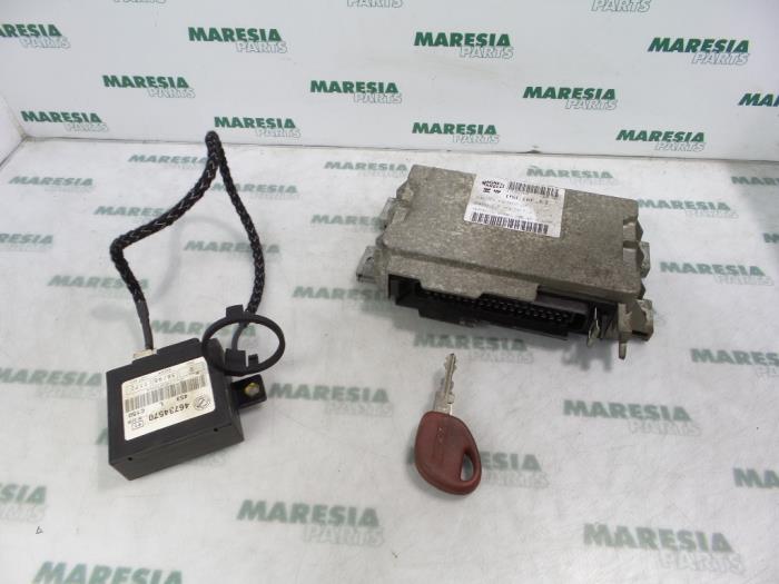 Used Engine management computer Fiat Punto I (176) 60 1.2 S,SX,Selecta Price € 25,00 Margin scheme offered by Maresia Parts