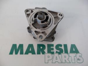 Used Vacuum pump (diesel) Fiat Punto II (188) 1.9 DS 60 5-Drs. Price € 35,00 Margin scheme offered by Maresia Parts
