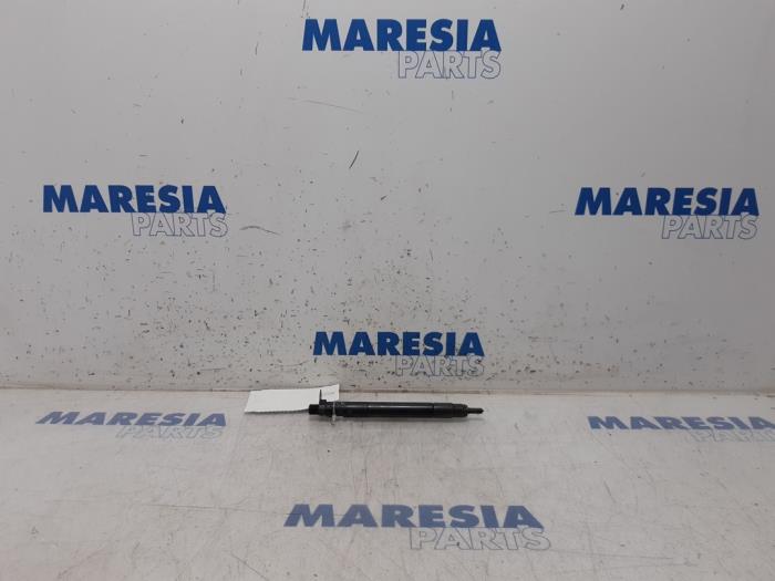 Usagé Injecteurs Peugeot 508 SW (8E/8U) 2.0 HDiF 16V Autom. Prix € 99,95 Règlement à la marge proposé par Maresia Parts