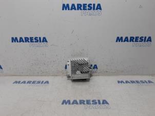 Used Radio amplifier Renault Megane IV (RFBB) 1.2 Energy TCE 130 Price € 105,00 Margin scheme offered by Maresia Parts