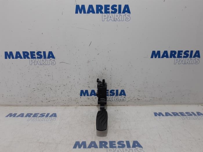 Gaspedalposition Sensor Renault Megane IV (RFBB), 2015 1.2 Energy TCE 130, Fließheck, 4-tr, Benzin, 1.197cc, 97kW (132pk), FWD, H5F408; H5FF4, 2015-11, F2MR (Gebraucht)