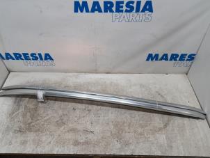 Used Roof rail kit Peugeot 508 SW (8E/8U) 1.6 e-HDi 16V Price € 72,00 Margin scheme offered by Maresia Parts