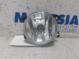 Used Fog light, front left Peugeot 207 CC (WB) 1.6 16V Price € 10,00 Margin scheme offered by Maresia Parts