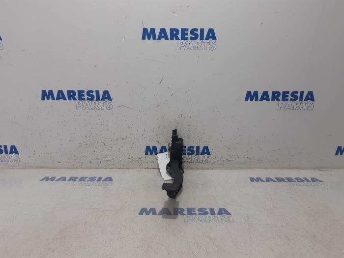 Begagnade Gaspedalsensor Citroen C3 (SC) 1.2 VTi 82 12V Pris € 20,00 Marginaltabell erbjuds av Maresia Parts