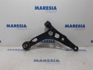 Used Front lower wishbone, right Citroen Jumper (U9) 2.0 BlueHDi 130 Price € 60,50 Inclusive VAT offered by Maresia Parts