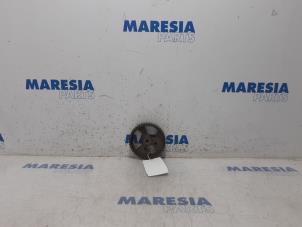 Used Camshaft sprocket Citroen C4 Grand Picasso (3A) 1.6 BlueHDI 120 Price € 20,00 Margin scheme offered by Maresia Parts