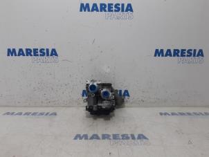Usagé Valve RGE Citroen C4 Grand Picasso (3A) 1.6 BlueHDI 120 Prix € 44,99 Règlement à la marge proposé par Maresia Parts