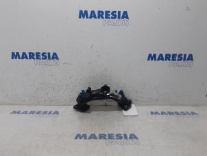 Usagé Tuyau d'aspiration air Citroen C4 Grand Picasso (3A) 1.6 BlueHDI 120 Prix € 20,00 Règlement à la marge proposé par Maresia Parts