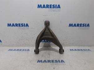 Used Rear upper wishbone, right Peugeot 508 SW (8E/8U) 1.6 e-HDi 16V Price € 50,00 Margin scheme offered by Maresia Parts
