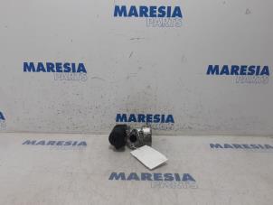 Used EGR valve Peugeot Expert (G9) 2.0 HDi 140 16V Price € 90,75 Inclusive VAT offered by Maresia Parts