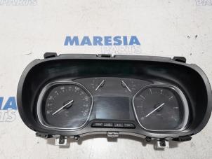 Used Instrument panel Peugeot Expert (VA/VB/VE/VF/VY) 2.0 Blue HDi 180 16V Price € 254,10 Inclusive VAT offered by Maresia Parts