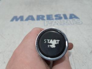 Used Start/stop switch Peugeot Expert (VA/VB/VE/VF/VY) 2.0 Blue HDi 180 16V Price € 18,15 Inclusive VAT offered by Maresia Parts