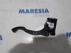Used Throttle pedal position sensor Peugeot Expert (VA/VB/VE/VF/VY) 2.0 Blue HDi 180 16V Price € 36,30 Inclusive VAT offered by Maresia Parts