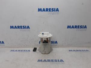 Used Electric fuel pump Peugeot 508 SW (8E/8U) 1.6 e-HDi 16V Price € 20,00 Margin scheme offered by Maresia Parts