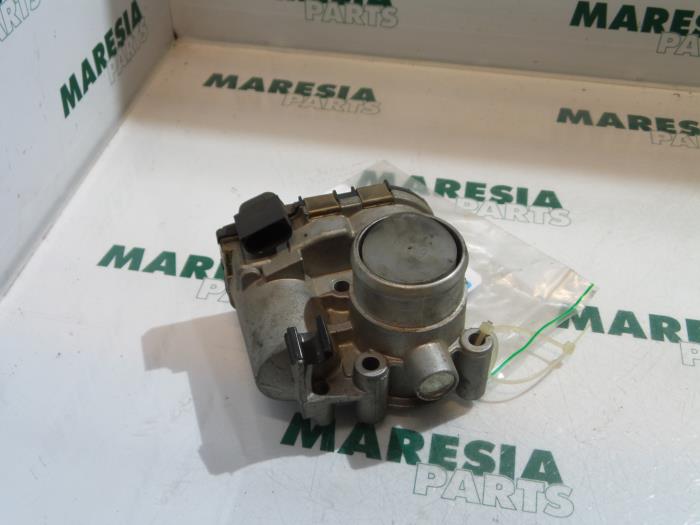 Gebrauchte Drosselklappengehäuse Fiat Punto Cabriolet (176C) 60 1.2 SPI Preis € 65,00 Margenregelung angeboten von Maresia Parts