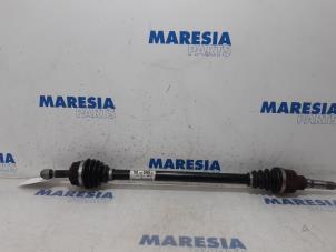 Used Front drive shaft, right Peugeot 208 I (CA/CC/CK/CL) 1.0 Vti 12V PureTech Price € 50,00 Margin scheme offered by Maresia Parts