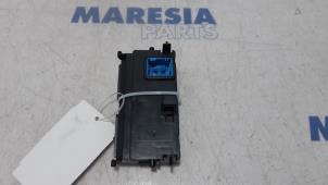 Używane Sterownik nagrzewnicy Peugeot 508 SW (8E/8U) 1.6 e-HDi 16V Cena € 50,00 Procedura marży oferowane przez Maresia Parts