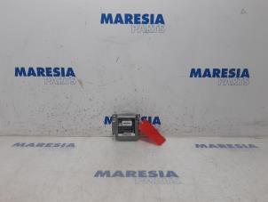 Używane Modul poduszki powietrznej Fiat Panda (169) 1.2 Fire Cena € 105,00 Procedura marży oferowane przez Maresia Parts