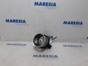Używane Silnik wentylatora nagrzewnicy Fiat Panda (169) 1.2 Fire Cena € 25,00 Procedura marży oferowane przez Maresia Parts