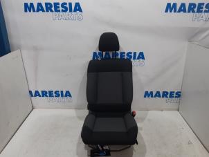 Used Seat, right Citroen C4 Cactus (0B/0P) 1.2 PureTech 82 12V Price € 150,00 Margin scheme offered by Maresia Parts