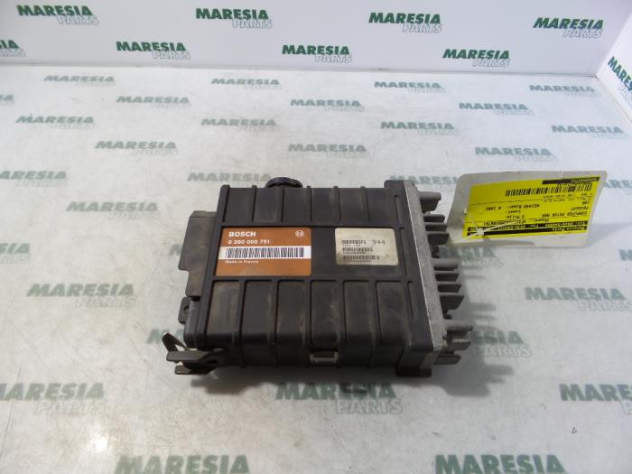 Engine management computer from a Peugeot 106 1995