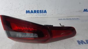Usagé Feu arrière gauche Alfa Romeo Stelvio (949) 2.2d 16V 210 Q4 Prix € 157,50 Règlement à la marge proposé par Maresia Parts