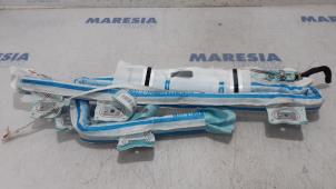 Usagé Airbag plafond droite Alfa Romeo Stelvio (949) 2.2d 16V 210 Q4 Prix € 126,00 Règlement à la marge proposé par Maresia Parts