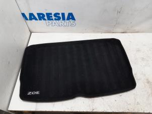 Used Boot mat Renault Zoé (AG) 65kW Price € 75,00 Margin scheme offered by Maresia Parts