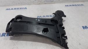 Used Rear bumper bracket, right Renault Kangoo Express (FW) 1.5 dCi 75 FAP Price € 25,00 Margin scheme offered by Maresia Parts