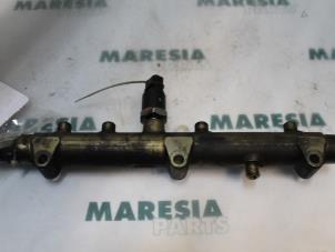 Usagé Système d'injection Fiat Ducato (243/244/245) 2.3 JTD 16V 15 Prix € 127,05 Prix TTC proposé par Maresia Parts