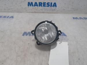 Used Fog light, front right Fiat Punto Evo (199) 1.4 Price € 15,00 Margin scheme offered by Maresia Parts
