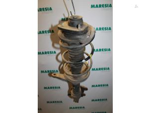 Used Front shock absorber rod, left Peugeot 106 II 1.0 Price € 50,00 Margin scheme offered by Maresia Parts