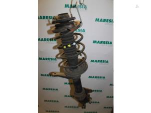 Used Front shock absorber rod, left Peugeot 106 I 1.1 i XN,XR,XT Price € 50,00 Margin scheme offered by Maresia Parts