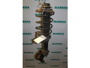 Used Front shock absorber rod, left Peugeot 106 I 1.0i Price € 50,00 Margin scheme offered by Maresia Parts