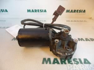 Used Front wiper motor Citroen Xsara (N1) 2.0 HDi 90 Price € 35,00 Margin scheme offered by Maresia Parts